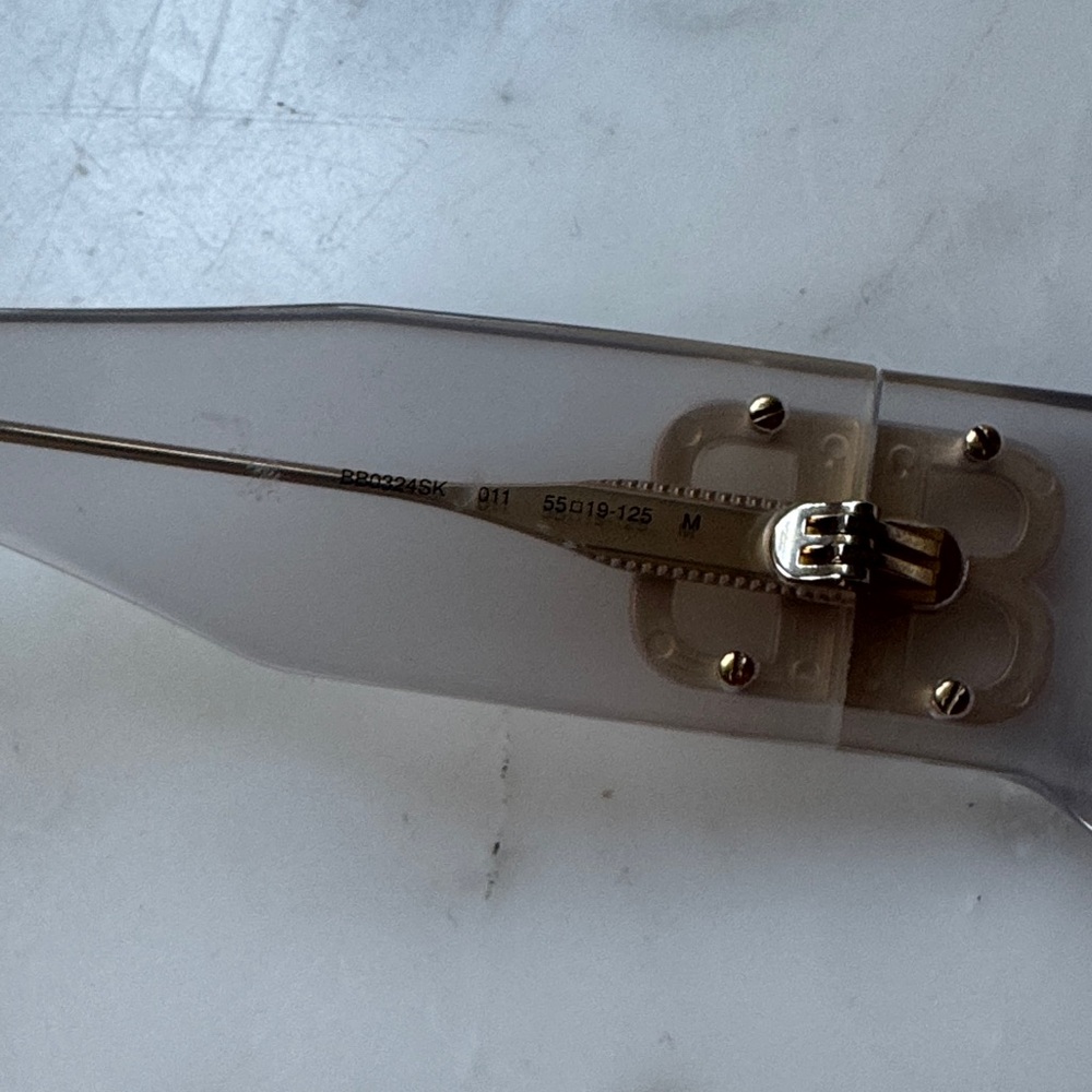 Balenciaga Women's Transparent Sunglasses with Pink Lenses - Picture 8 of 8